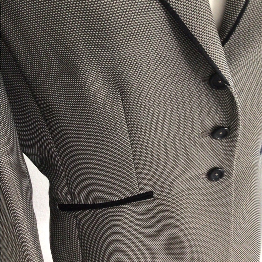 Kasper Black and White Women's Suit Set - Picture 3 of 7
